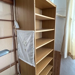 背が高い　本棚　0円　21日or 24日引取り希望の画像