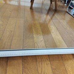 大きな鏡　木製フレームの画像