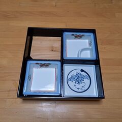 松花堂弁当の食器セットの画像