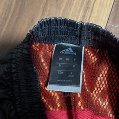 adidas上下ジャージの画像