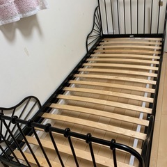 IKEAのベッド　お値下げします！　の画像