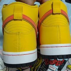 NIKE SB DUNK HIGH PRO SWEET TOOTHの画像