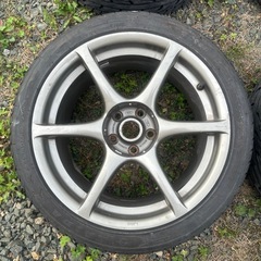 GTR34 純正ホイールの画像