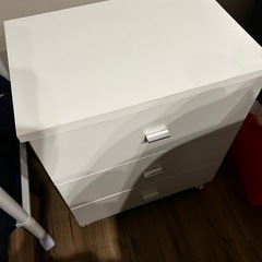 たためるドレッサーの画像