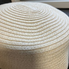ほぼ新品　ikka 麦わら帽子 54〜56cm ハット 春夏の画像