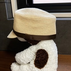 ほぼ新品　ikka 麦わら帽子 54〜56cm ハット 春夏の画像