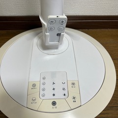 【受け取り予定済み】リモコン付き扇風機の画像