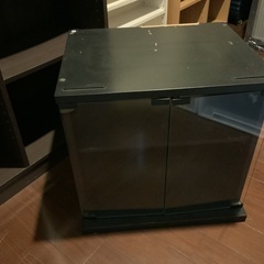 テレビ台　昔の　HITACHI