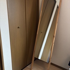 無料/お譲り　全身鏡　ナチュラルカラーの画像