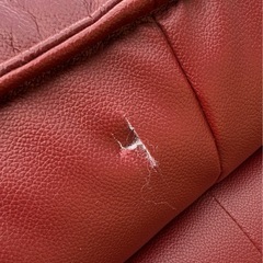 レザー ソファー クッション付きの画像