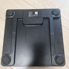 全身鏡、体重計の画像