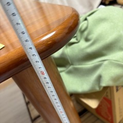 ダイニングテーブルの画像