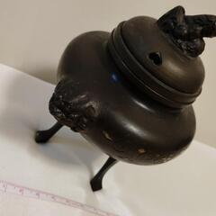 手のひらサイズ　骨董　香炉　仏具　の画像