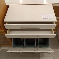 ★リユースのサカイ千葉中央店★期間限定割引有  ゴミ箱付きレンジ台  H85×D36×W71 クリーニング済み TC3890の画像