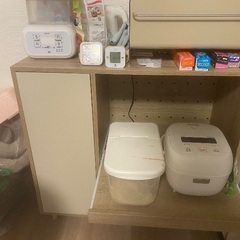 ちょっとした食器棚