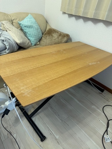 ガス圧式リフトテーブル