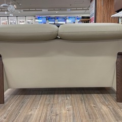 お値下げしました！2人掛けソファーの画像