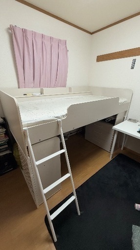ベッド