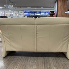 お値下げしました！2人掛けソファーの画像
