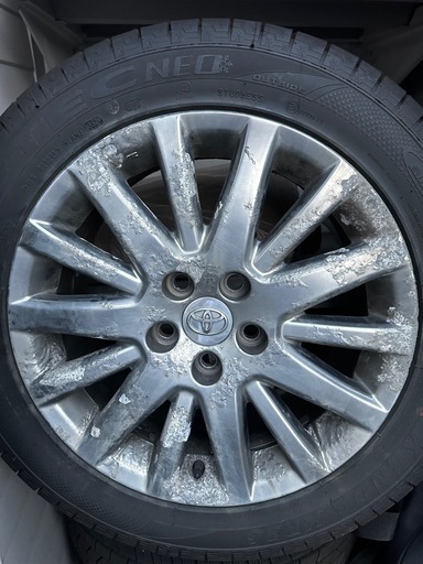 スタッドレスタイヤ、ホイール付き