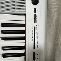 YAMAHA NP-32WH 電子キーボード Piaggeroの画像