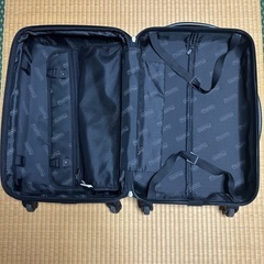 キャリーケースの画像