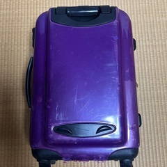 キャリーケースの画像