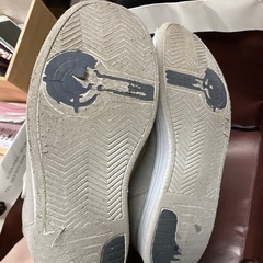 スニーカー　25.5cmの画像