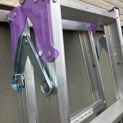アルインコ脚立の画像