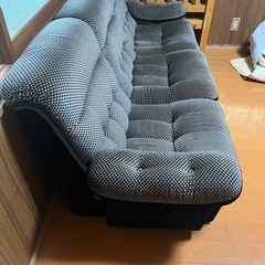 クッション　ソファの画像