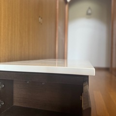 取りに来てくれる方限定！収納付きローテーブルの画像