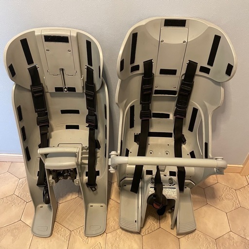 ビッケ　チャイルドシート2つセット