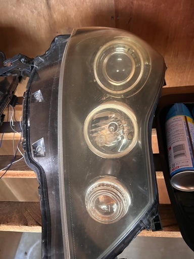 50フーガ イカリングヘッドライト