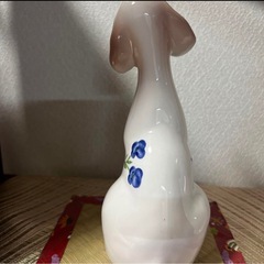 アンティーク陶器犬の置物セットの画像