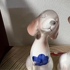 アンティーク陶器犬の置物セットの画像