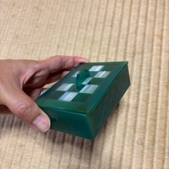 緑のケースの画像