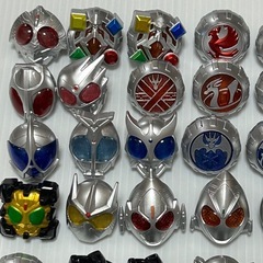 中古品　仮面ライダー　ウィザード　リング　55個セットの画像