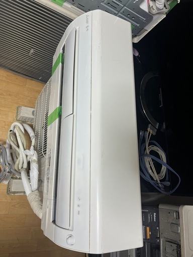 [中古]エアコン三菱MSZ-R2821-W 2021年2，8kw 100v取り付け
込み