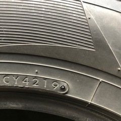 TOYO 215/70r16 スタッドレス 4本の画像
