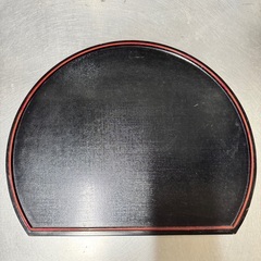 【緊急値下】色紙金箔/黒布目 両面使えるリバーシブル半月盆37枚セットの画像