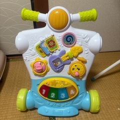 子供の乗り物？の画像