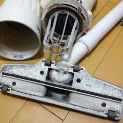 ■難あり■makita 充電式クリーナー CL100D キタ 掃除機 コードレスクリーナーの画像