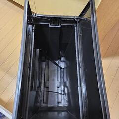 ほぼキレイなゴミ箱の画像