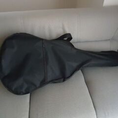 フォークギター　ケース付き　中古美品の画像