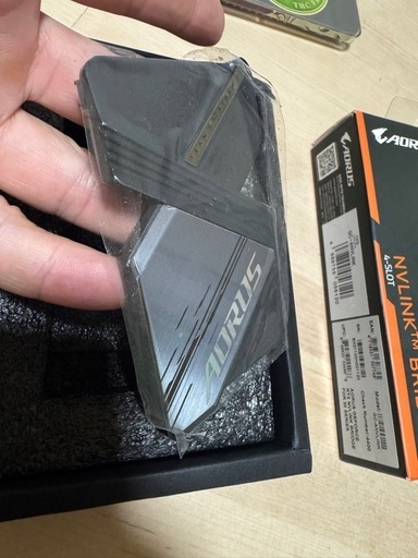 AORUS GeForce RTX 30シリーズ対応 NVLink Bridge (4スロット