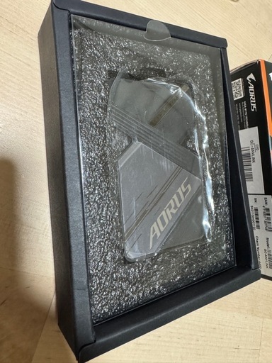 (くら出品)【中古】AORUS NVLINK BRIDGE 3スロット Gigabyte Aorus NVLINK Bridge GC-ANVLINK | AiO.lv