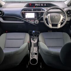 ★中期！走行3.5万㌔！アクア【S】！禁煙車！プッシュスタート！ETC！バックカメラ！純正SDナビ！Bluetooth！フルセグTV！オートライト！の画像