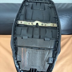ゼファー400改純正シートの画像