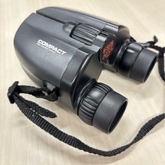 COMPACT　10-30倍ズーム機能コンパクトな見やすい双眼鏡　