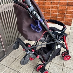 二人乗りベビーカーの画像